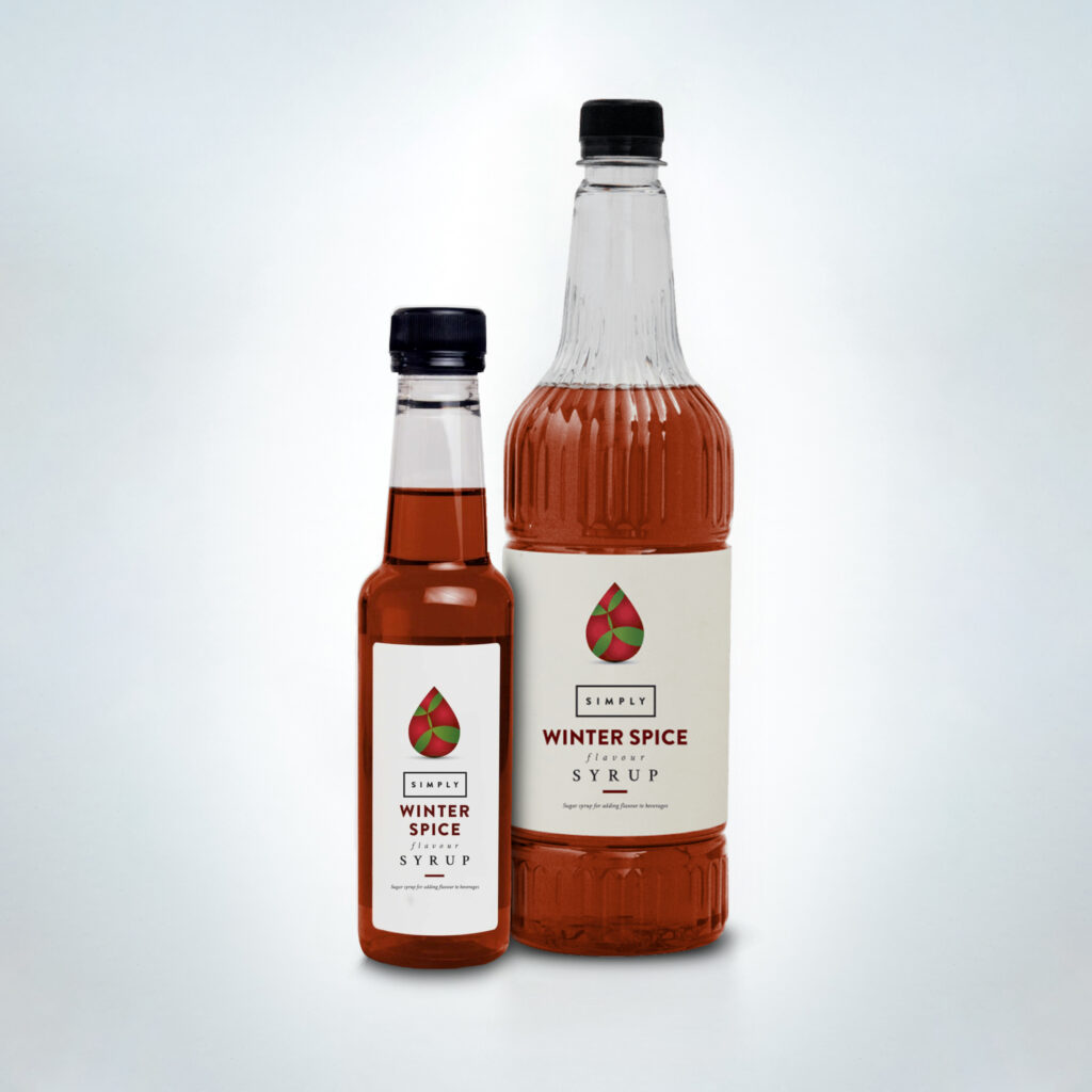 Simply Winter Spice Syrup duo in stylish bottles. A festive blend of cinnamon, clove, and citrus flavours—ideal for winter lattes, spiced hot chocolates, and seasonal drinks in cafés, restaurants, and hotels