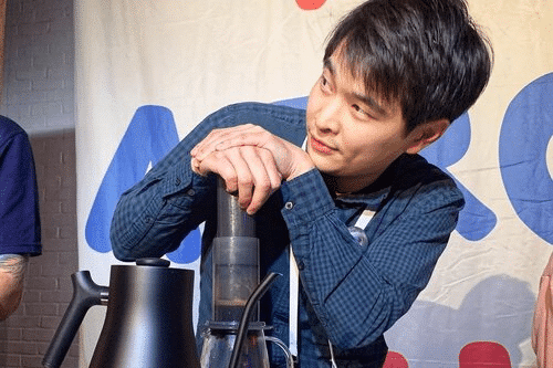 using an aeropress WAC image